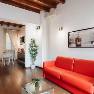 Charming Brera - Madonnina Appartement